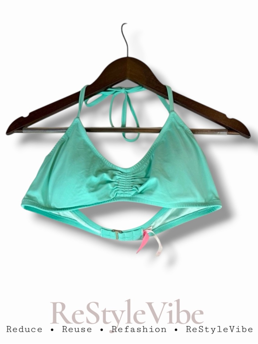 VICTORIA’S SECRET Size Lg Swim Bikini Top Halter Aqua Removable Pads String